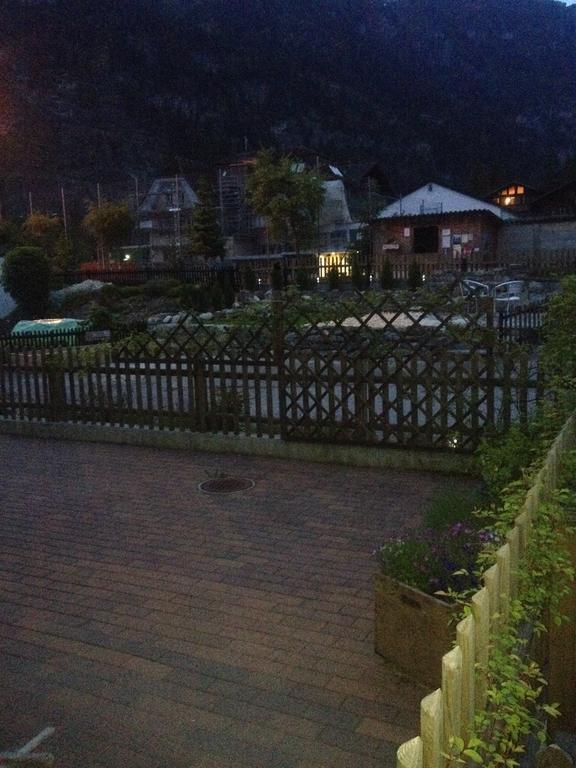 Appartment Chalet Sonnenheim คันเดอร์ชเตค ภายนอก รูปภาพ