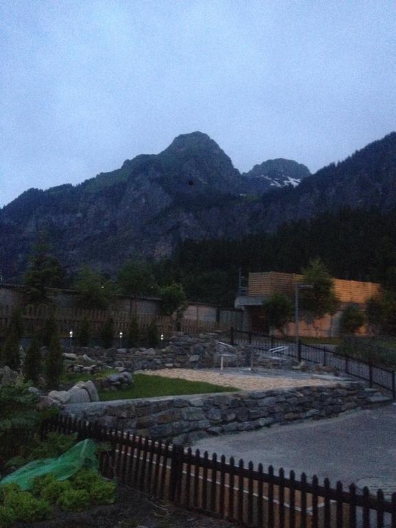 Appartment Chalet Sonnenheim คันเดอร์ชเตค ภายนอก รูปภาพ