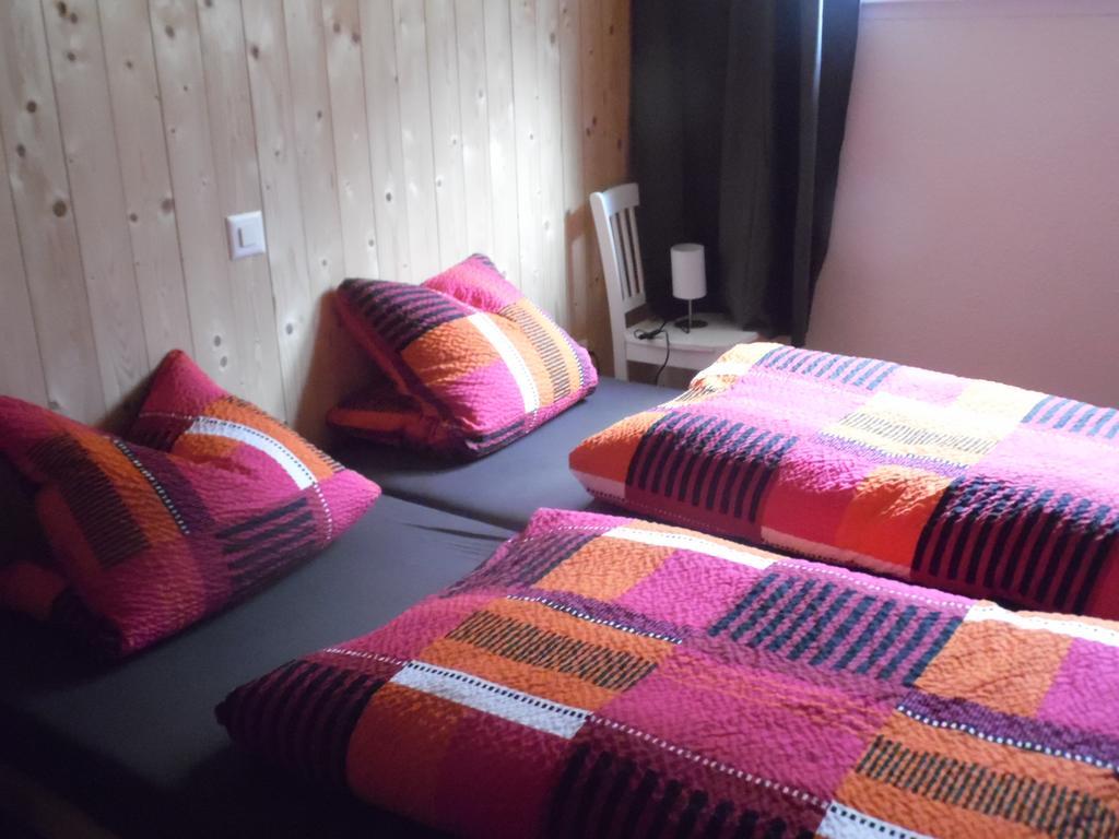 Appartment Chalet Sonnenheim คันเดอร์ชเตค ภายนอก รูปภาพ